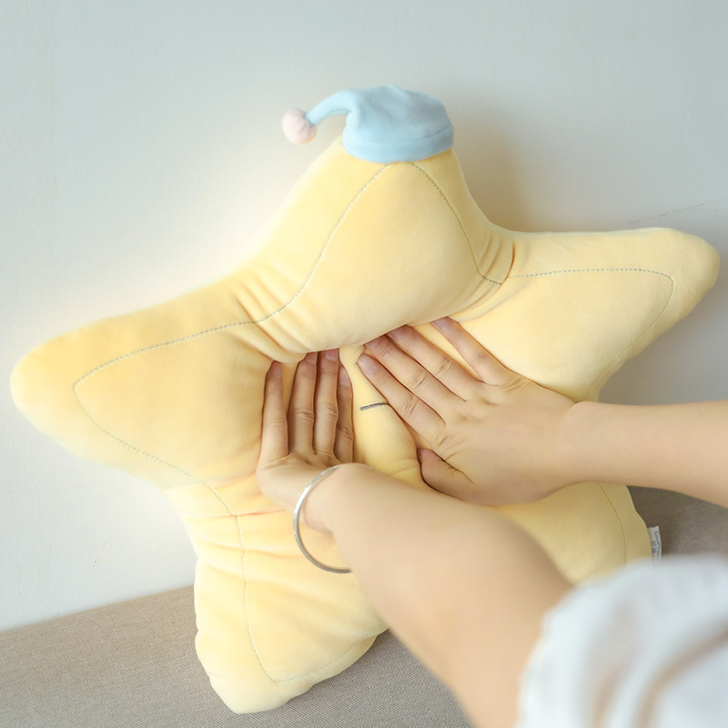  原创星星抱枕布娃娃毛绒玩具公仔床上玩偶睡觉送女生可爱生日礼物